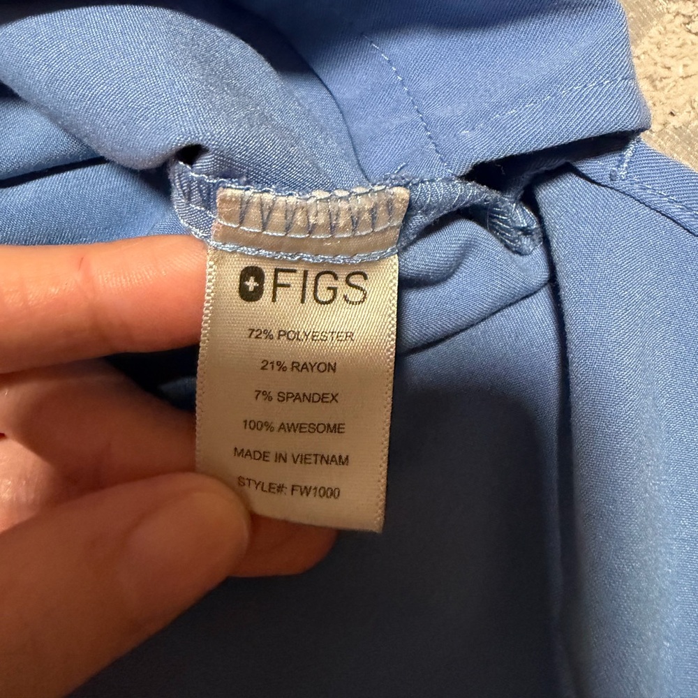 FIGS Ceil Blue Scrub Set Catarina Top & Yola High Waisted Pants Size Large - Picture 6 of 9